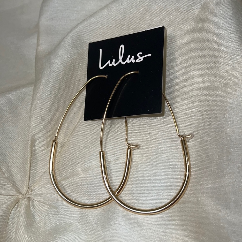 Lulus Elongated Hoop Earrings